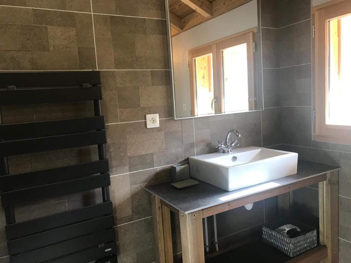 Chalet Barbara With Swimming Pool In The Heart Of Oisans Le Bourg-dʼOisans Buitenkant foto