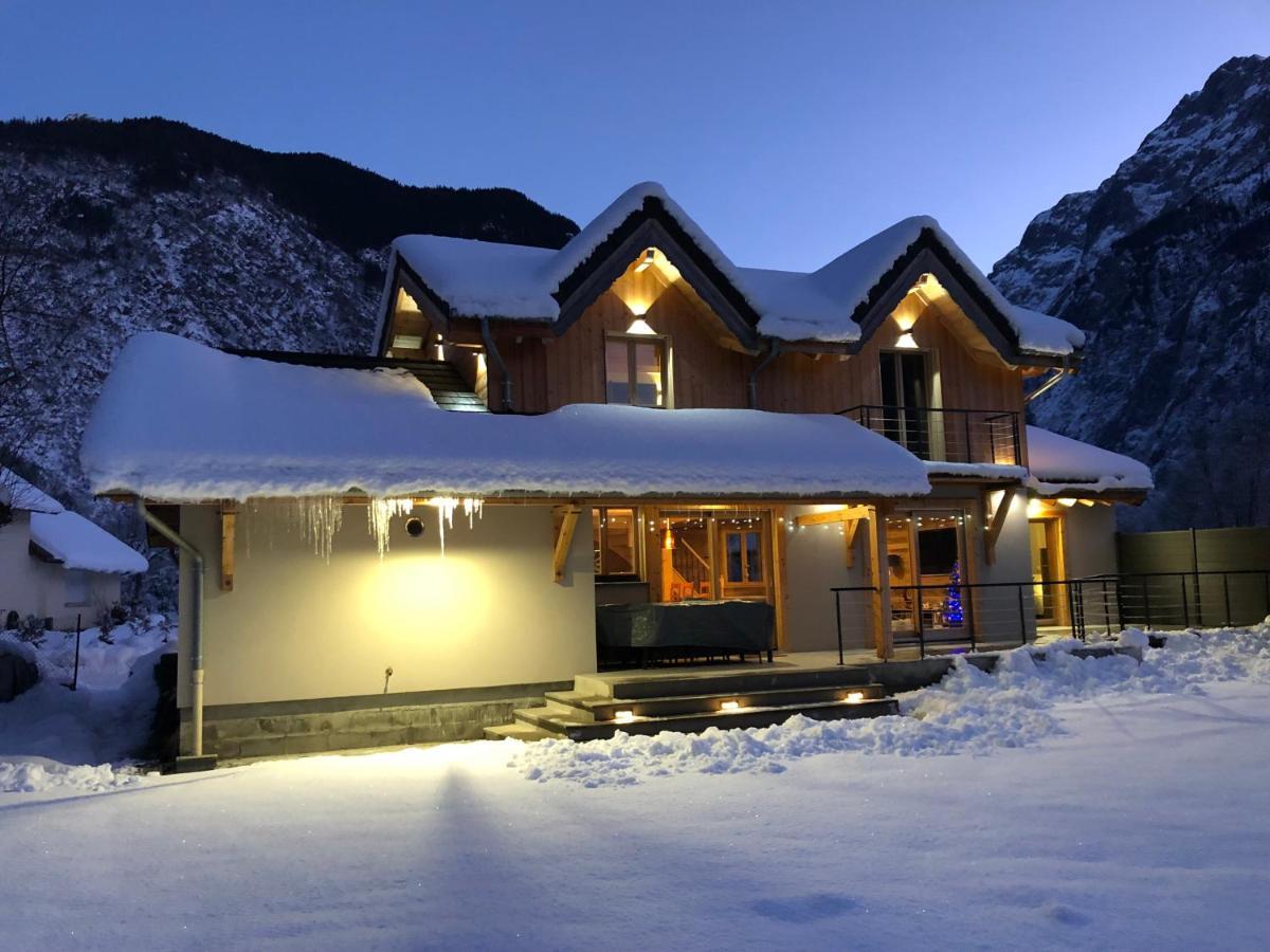Chalet Barbara With Swimming Pool In The Heart Of Oisans Le Bourg-dʼOisans Buitenkant foto