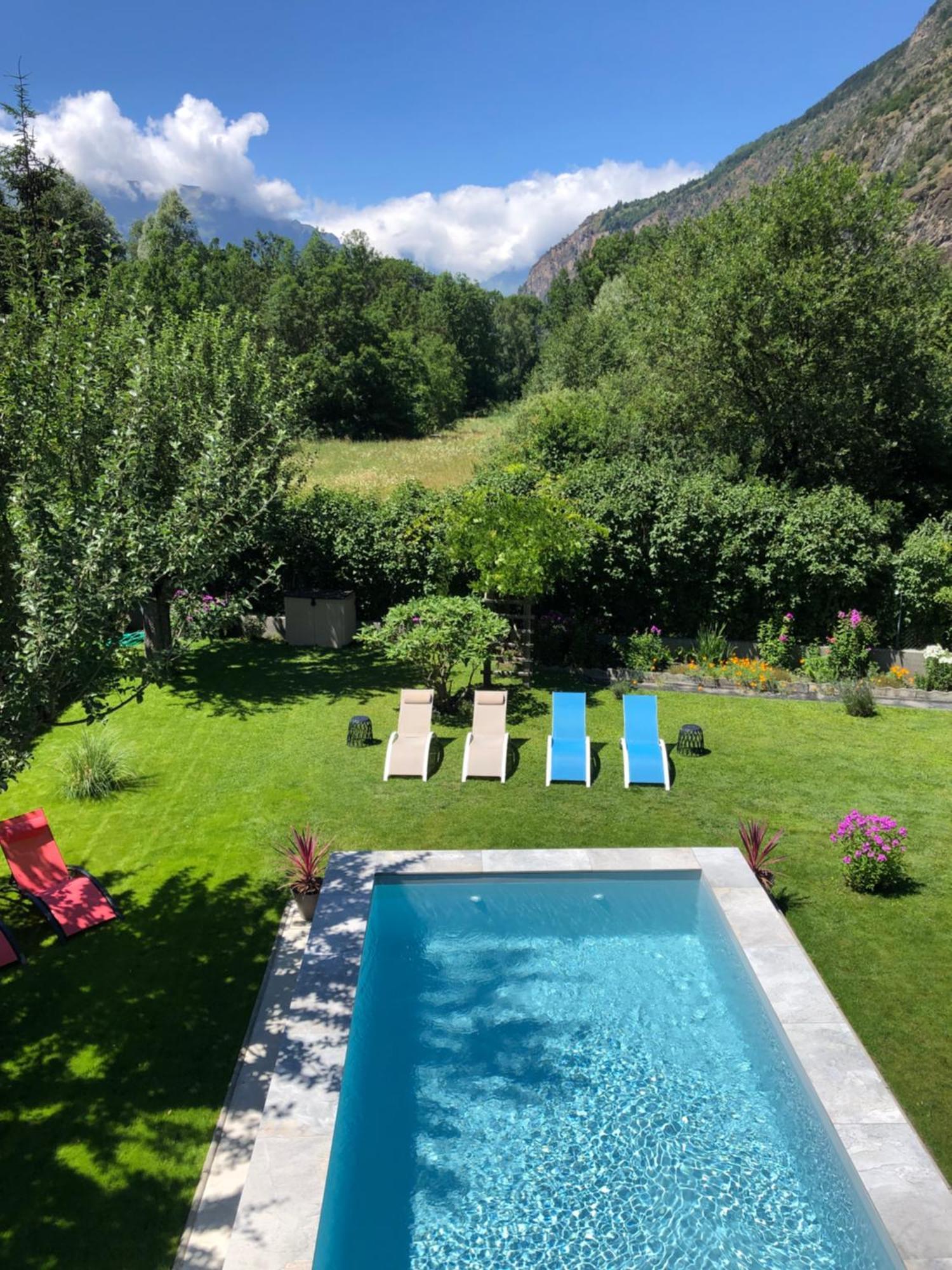 Chalet Barbara With Swimming Pool In The Heart Of Oisans Le Bourg-dʼOisans Buitenkant foto